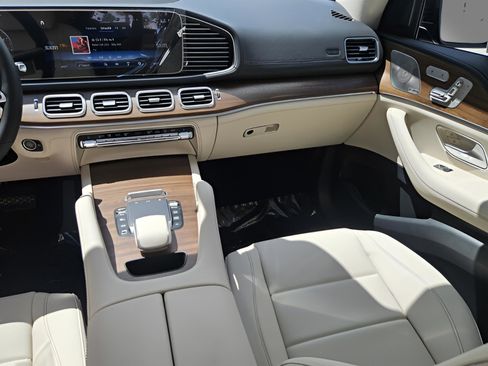 New 2026 Mercedes-Benz GLE 450 4MATIC image 12