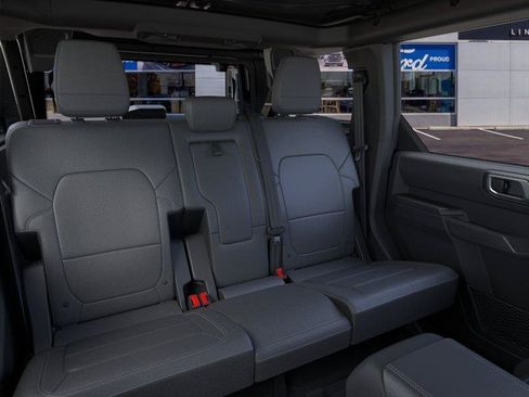 New 2025 Ford Bronco Badlands AWD/4WD image 11