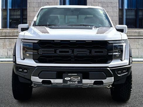 Certified 2025 Ford F150 Raptor AWD/4WD image 3