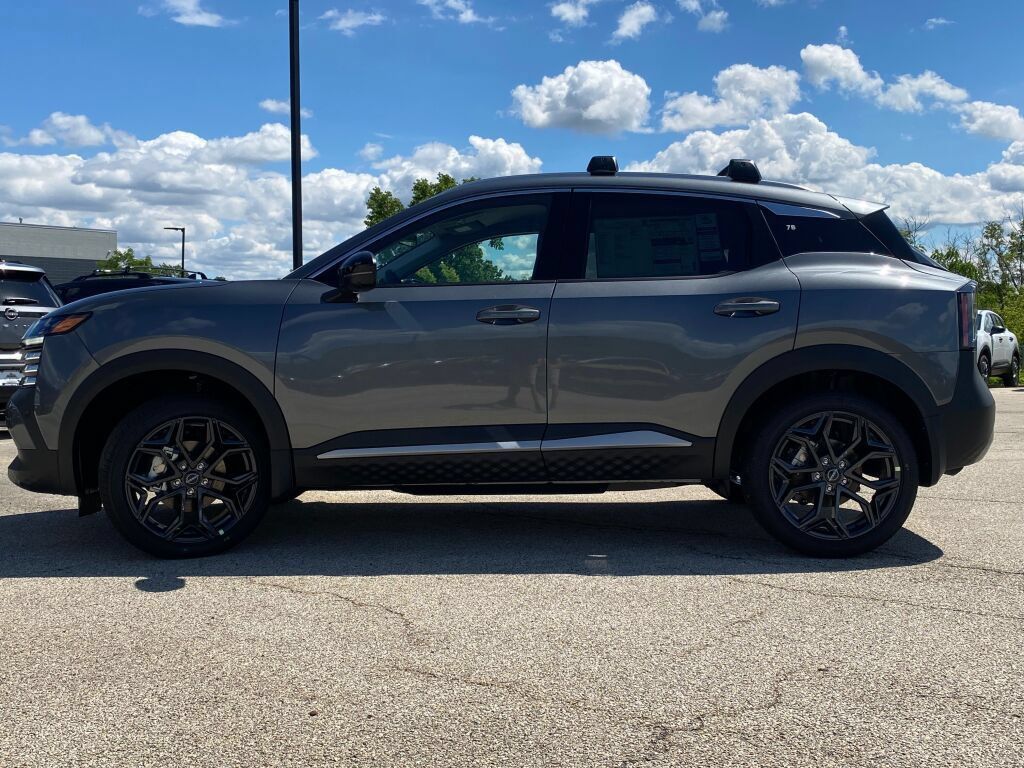 Used 2026 Nissan Kicks SR w/ Cold Weather Package AWD/4WD image 18