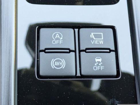 New 2026 Subaru Outback Touring image 26