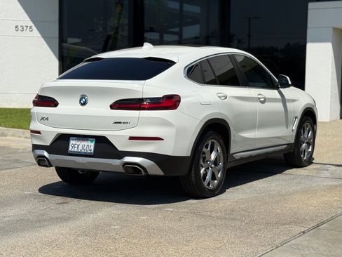 Used 2023 BMW X4 xDrive30i w/ Premium Package AWD/4WD image 14