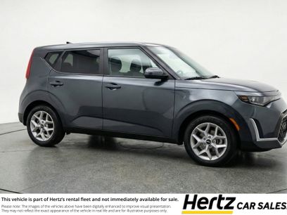 Used 2025 Kia Soul LX w/ LX Technology Package