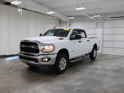 Used 2024 RAM 2500 Big Horn image 4