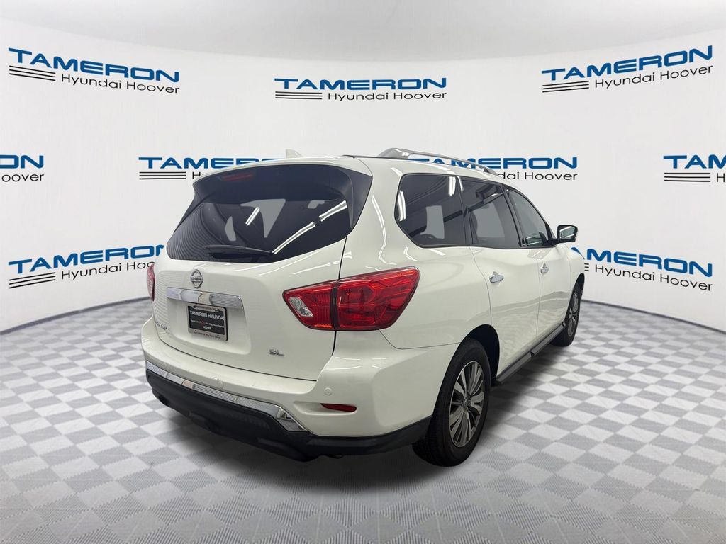 Used 2020 Nissan Pathfinder SL FWD image 5