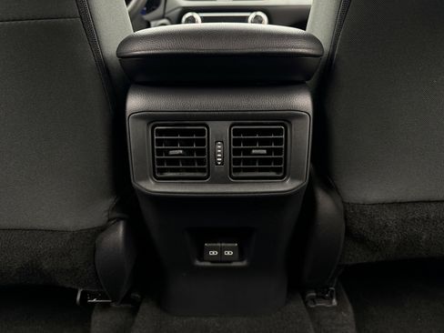 Used 2024 Toyota RAV4 XLE image 19