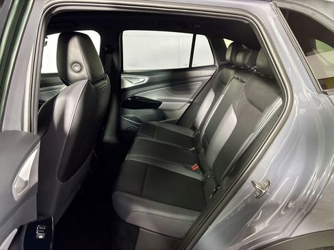 Used 2023 Volkswagen ID.4 Pro S image 21