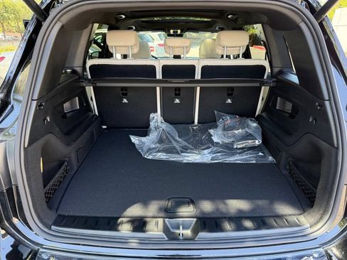New 2026 Mercedes-Benz GLB 250 image 16