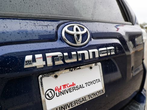 Used 2022 Toyota 4Runner SR5 Premium w/ Moonroof Package image 14