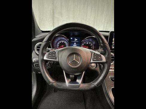 Used 2015 Mercedes-Benz C 400 4MATIC image 24