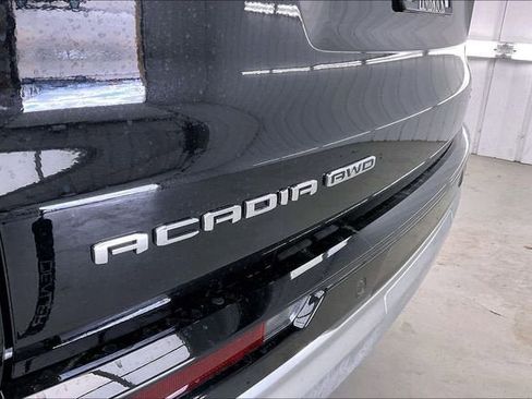New 2026 GMC Acadia Denali w/ Super Cruise Package AWD/4WD image 18