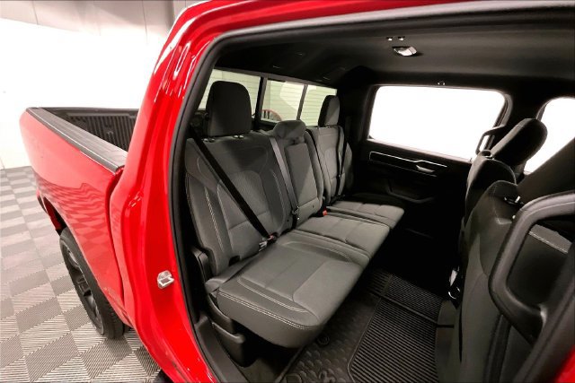 Used 2023 RAM 1500 Big Horn AWD/4WD image 25
