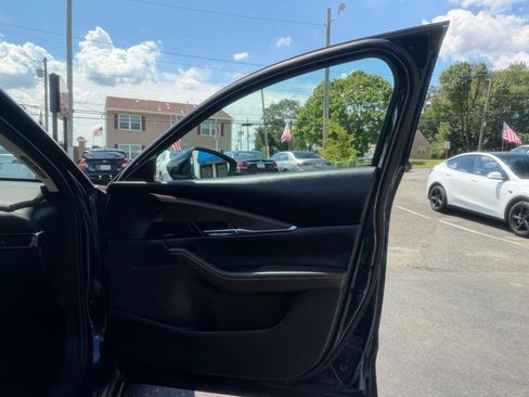 Used 2020 MAZDA CX-30 AWD w/ Premium Package image 21