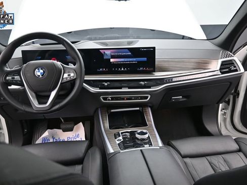 Certified 2024 BMW X5 xDrive50e w/ Executive Package AWD/4WD image 39