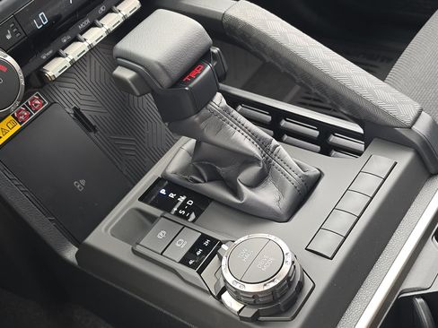 New 2026 Toyota 4Runner TRD Sport AWD/4WD image 19