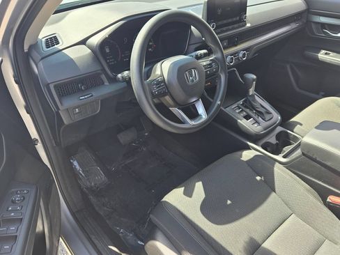 Used 2023 Honda CR-V LX image 11