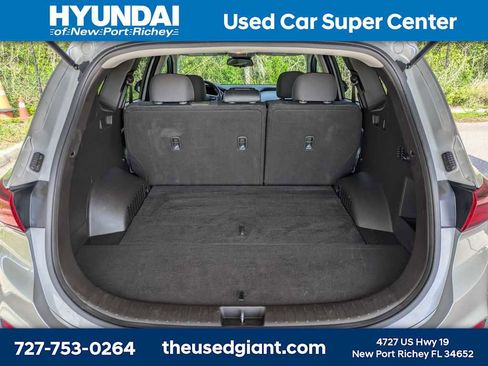 Used 2020 Hyundai Santa Fe SEL FWD image 12