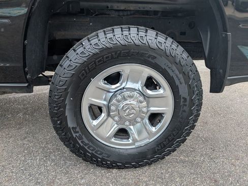 Used 2022 RAM 2500 Tradesman image 25