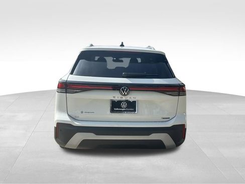 New 2026 Volkswagen Tiguan SE AWD/4WD image 4