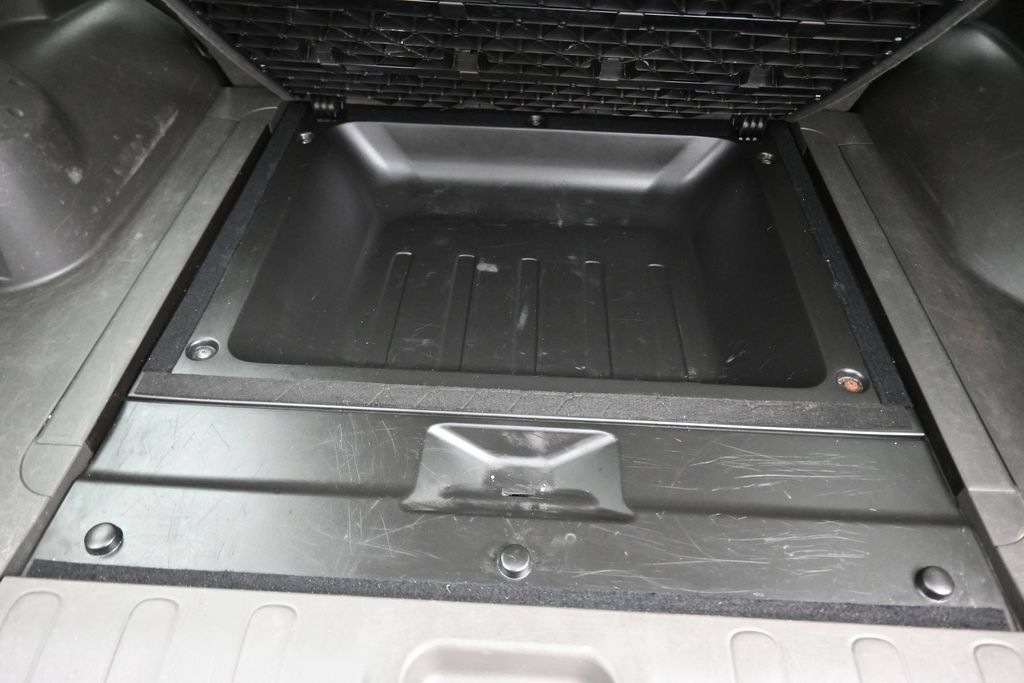 Used 2010 Nissan Xterra X AWD/4WD image 30