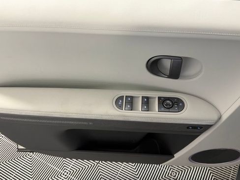 Used 2025 Hyundai Ioniq 5 Limited RWD image 26