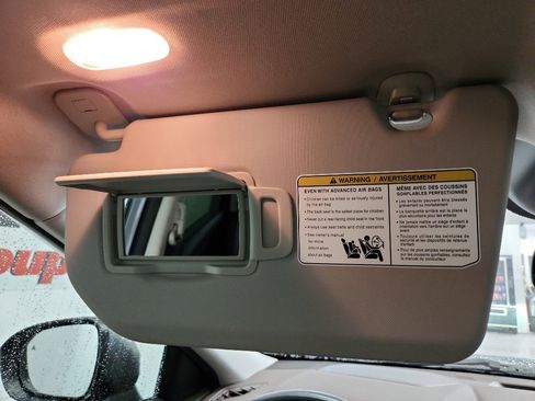 Used 2023 Nissan Rogue SV w/ SV Premium B Package image 24