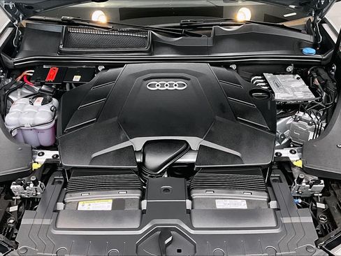 Certified 2026 Audi Q8 Prestige AWD/4WD image 30