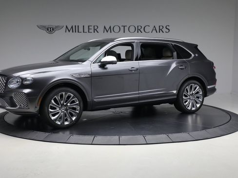 New 2025 Bentley Bentayga Extended Wheelbase image 2