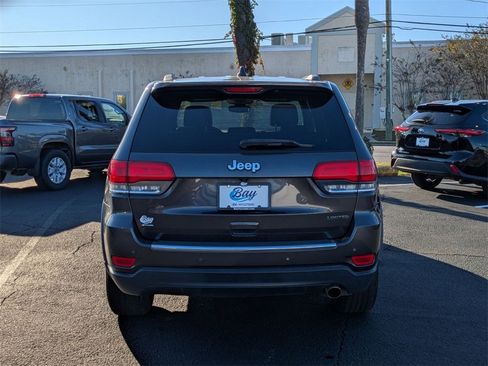 Used 2018 Jeep Grand Cherokee Limited image 7