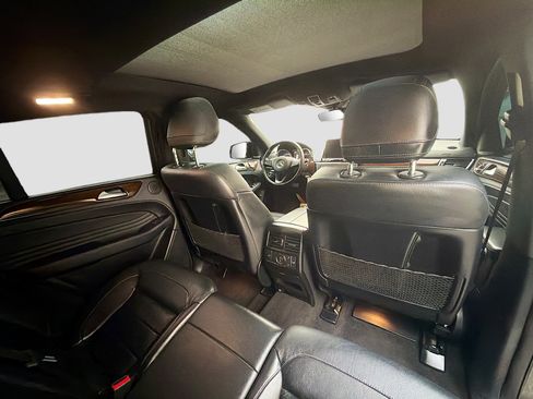 Used 2019 Mercedes-Benz GLE 43 AMG 4MATIC Coupe w/ Premium 3 Package image 29