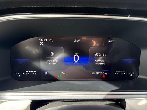 New 2026 Volkswagen Taos SE image 10