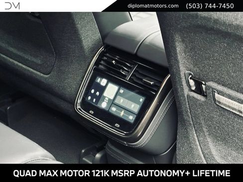Used 2026 Rivian R1T Premium AWD/4WD image 21