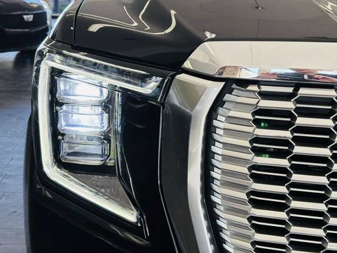 Used 2023 GMC Yukon SLT AWD/4WD image 20