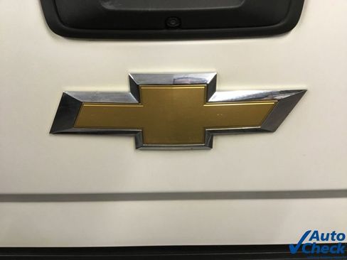 Used 2017 Chevrolet Silverado 1500 High Country image 18