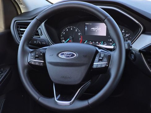 Used 2022 Ford Escape SEL FWD image 14