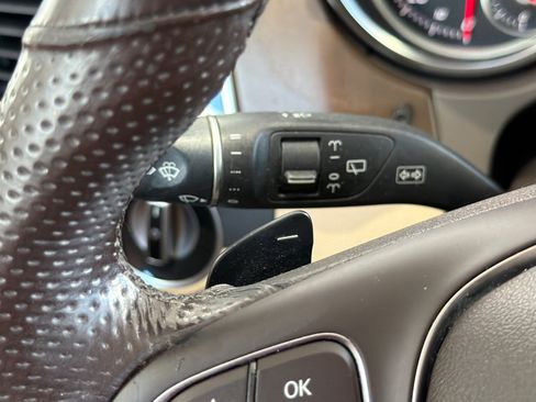 Used 2018 Mercedes-Benz GLE 350 4MATIC image 31
