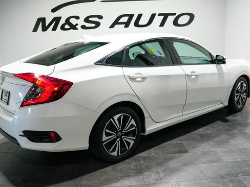 Used 2016 Honda Civic EX-T image 5