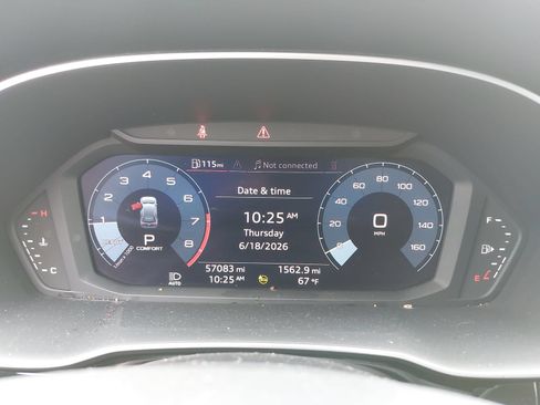 Used 2021 Audi Q3 2.0T Premium w/ Convenience Package AWD/4WD image 9