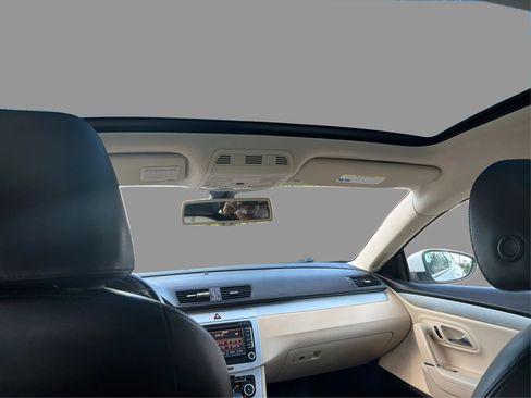 Used 2010 Volkswagen CC Luxury FWD image 19