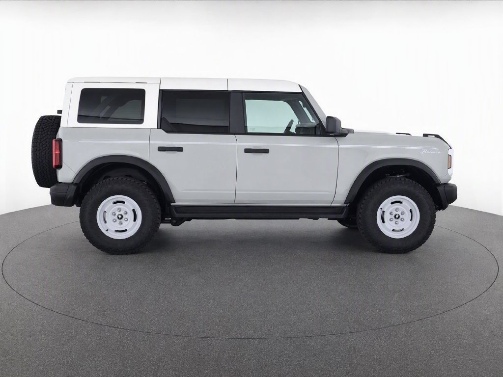 New 2026 Ford Bronco Heritage Edition AWD/4WD image 8