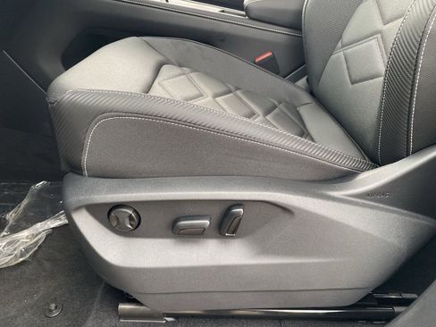 New 2026 Volkswagen Atlas Cross Sport SE image 16