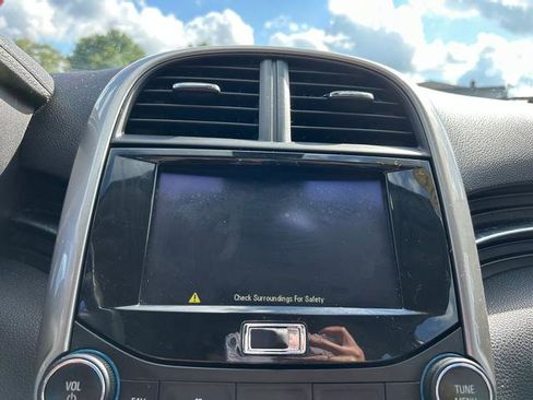 Used 2014 Chevrolet Malibu LT w/ Power Convenience Package image 15