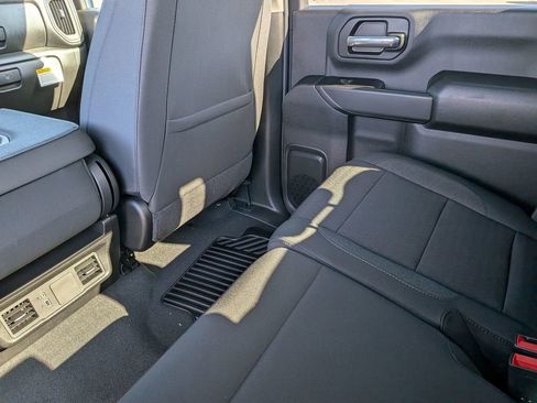 New 2026 Chevrolet Silverado 2500 Custom w/ Custom Value Package AWD/4WD image 31