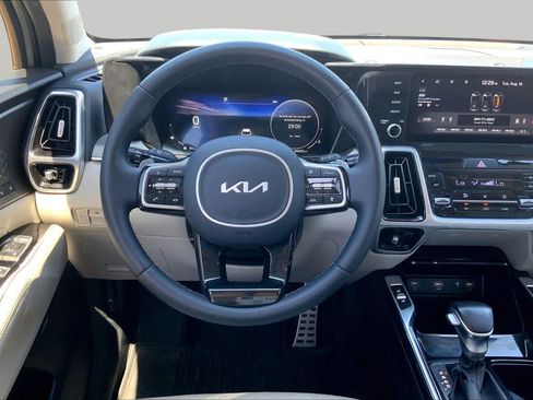Used 2022 Kia Sorento SX FWD image 6