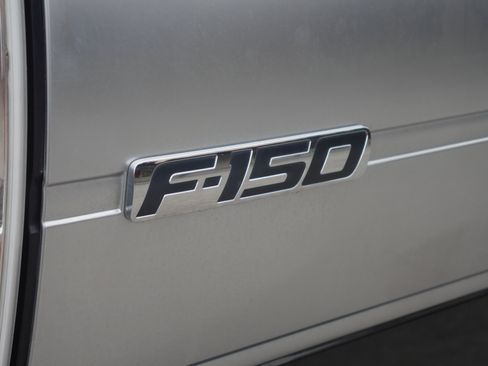 Used 2012 Ford F150 Platinum AWD/4WD image 22