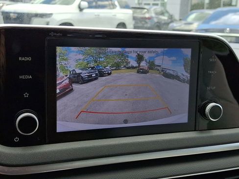 Used 2023 Hyundai Sonata SE FWD image 17