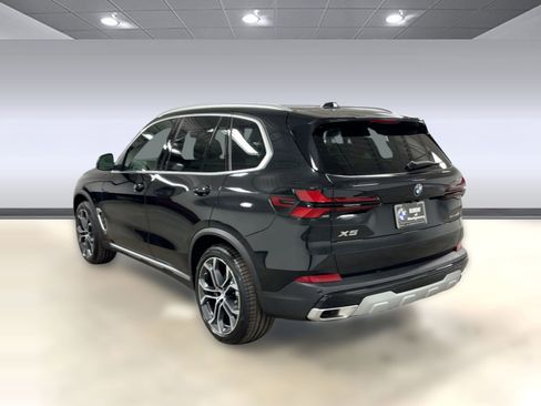 New 2026 BMW X5 sDrive40i w/ Climate Comfort Package image 3