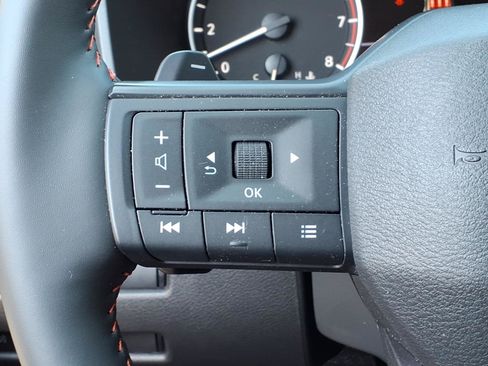 Used 2025 Nissan Rogue SV w/ Rock Creek Premium Package AWD/4WD image 31