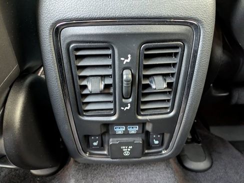 Used 2017 Jeep Grand Cherokee Trailhawk image 15