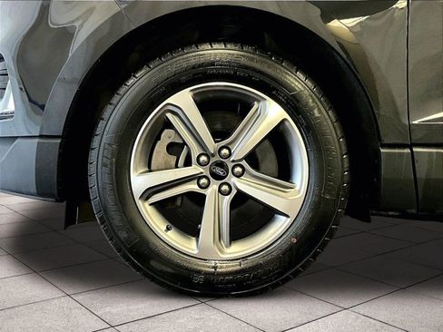 Used 2023 Ford Edge SEL w/ Convenience Package AWD/4WD image 8